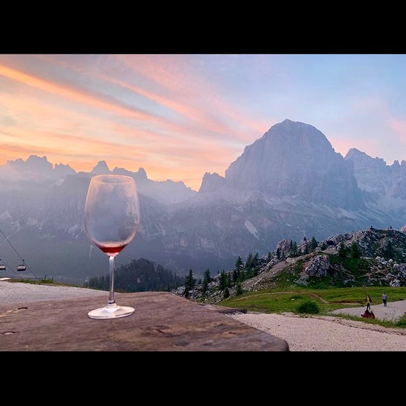 Meet your Posher, Mikel - Picture 3 of 4